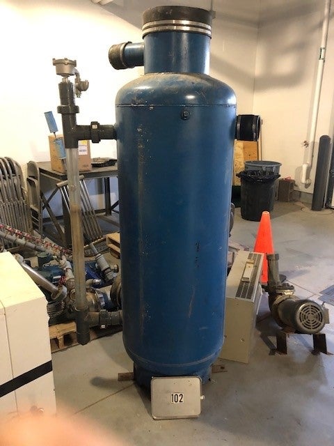 250 Gallon KO Tank w/ float assembly, 4" inlet/oulet