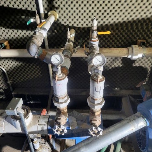 Image of dual manifold with gauges and valves